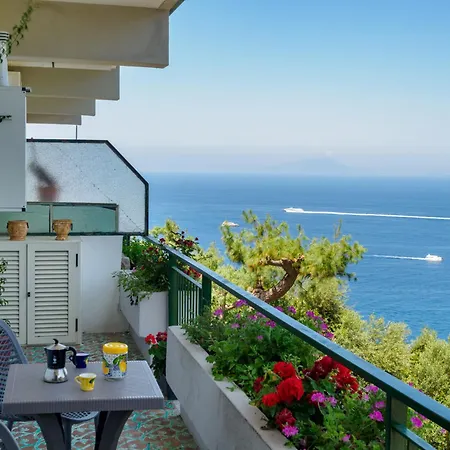 Vervece - Panoramic, Spacious With Seaview