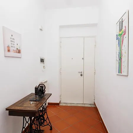 アパート Vervece - Panoramic, Spacious With Seaview