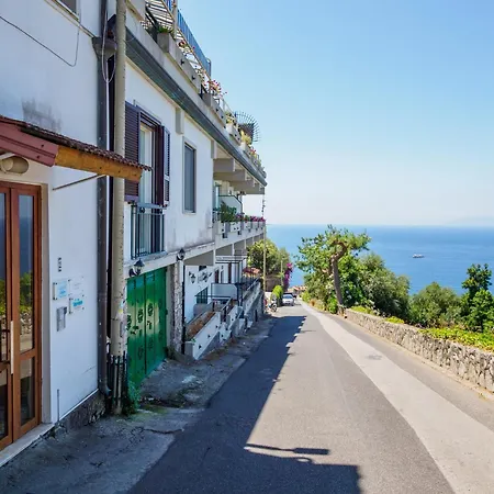 Vervece - Panoramic, Spacious With Seaview